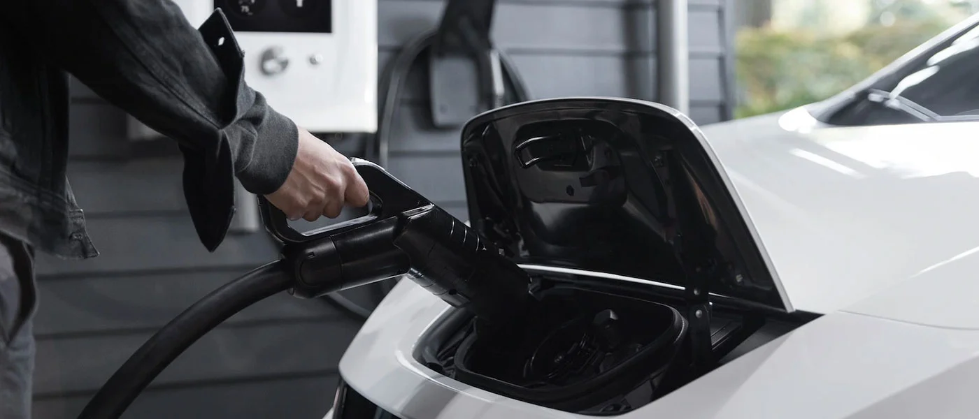 8 Best Car Battery Charger Of The Year 2023 + Things To Consider Before Buying