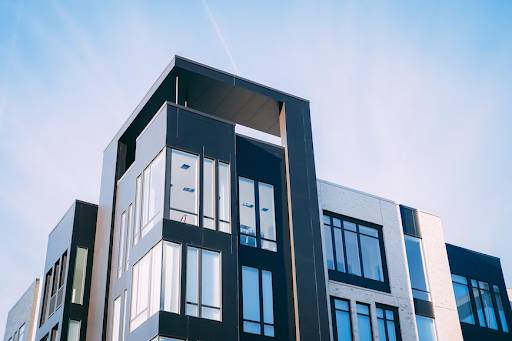 Renting vs. Buying: Calculating the Long-Term Financial Benefits