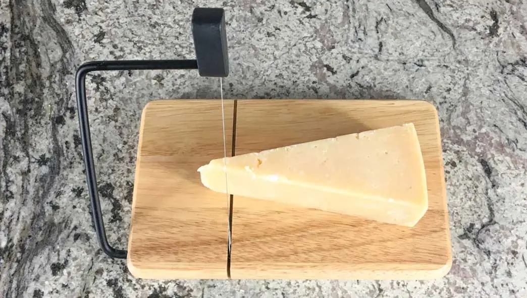 Prodyne 805B Manual Beechwood Cheese Slicer