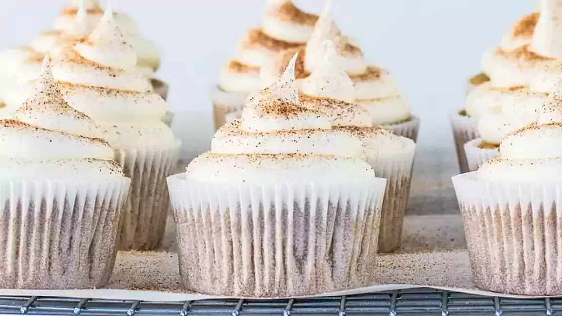 Snickerdoodle Cupcake