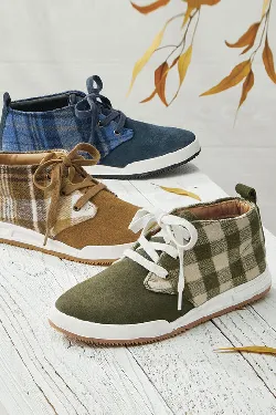 Highlands Sneakers by Walk With Me